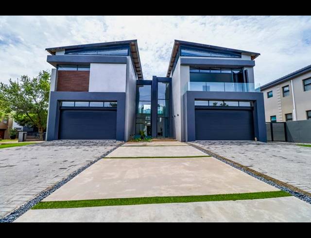 5 BEDROOM HOUSE FOR SALE IN COPPERLEAF ESTATE